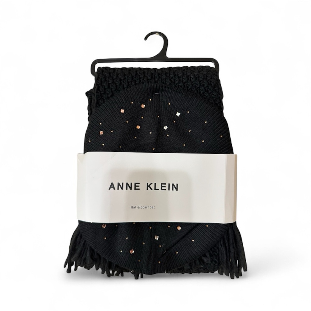 Anne Klein Black Knit Hat and Scarf Set